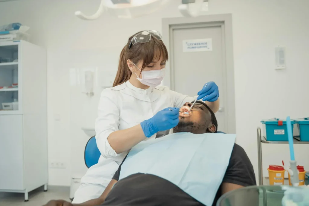 Early Stage Gum Disease: What Causes It and How to Prevent It?
